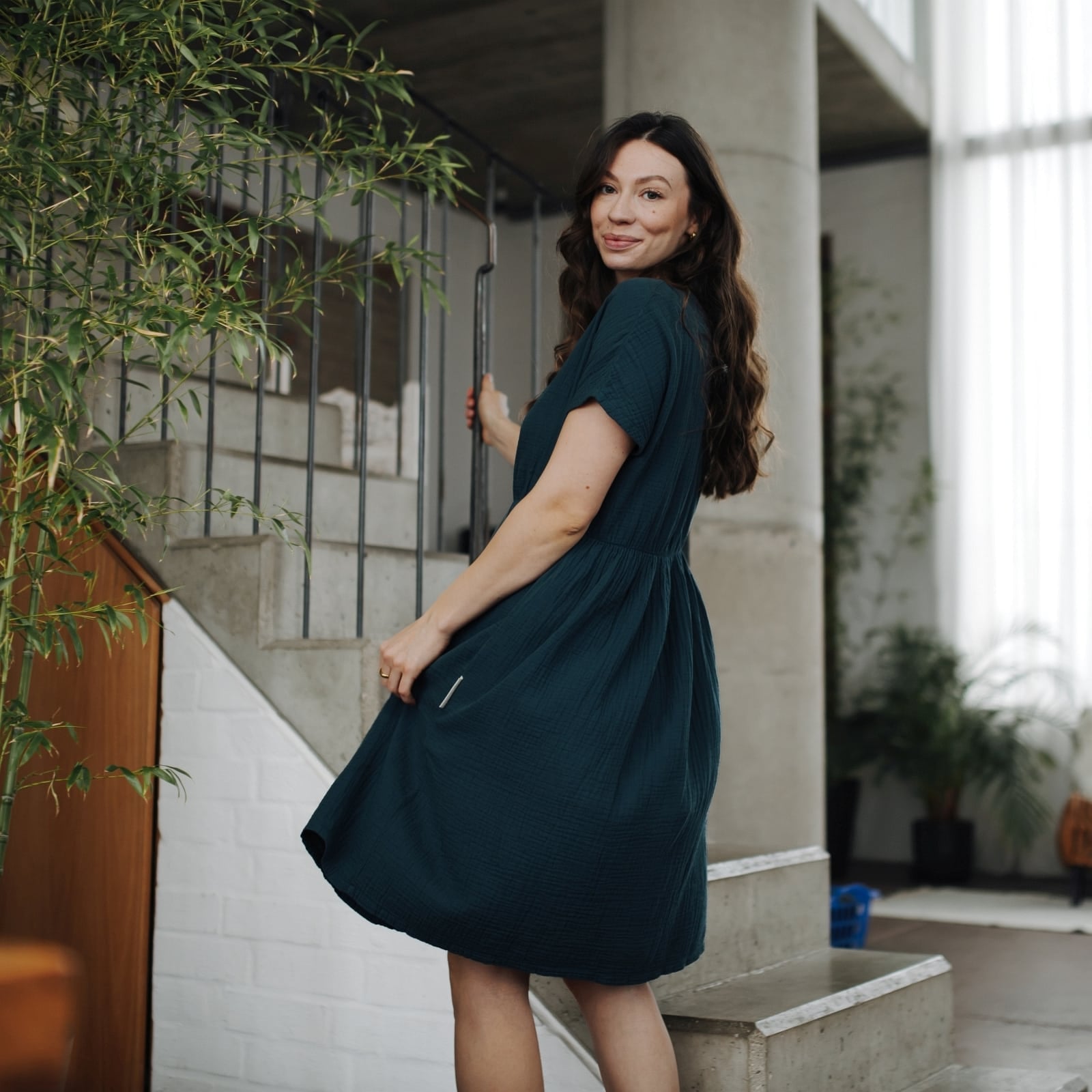Muslin dress Alma forest green made of organic cotton
