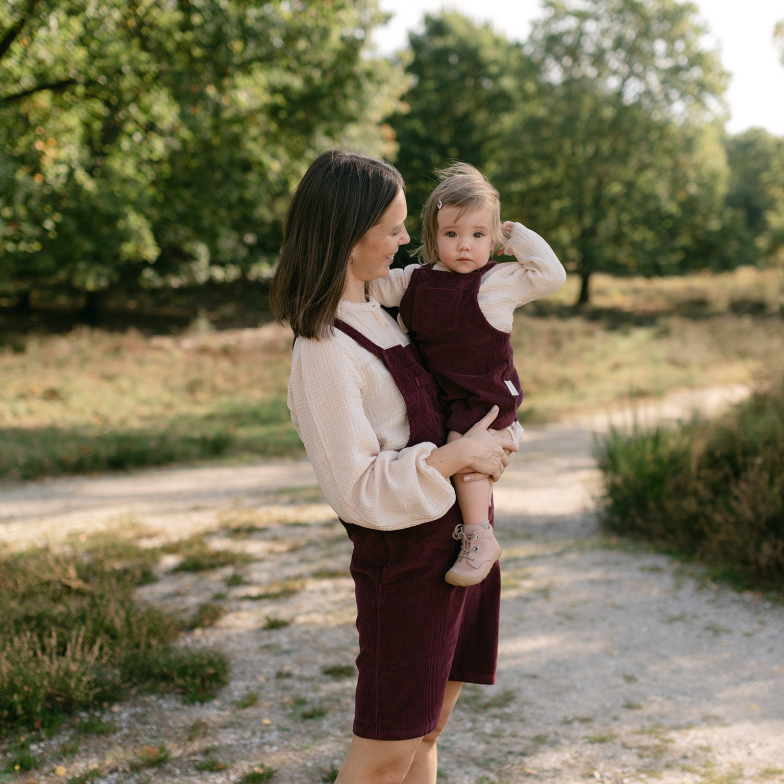 Cord Latzkleid Mika